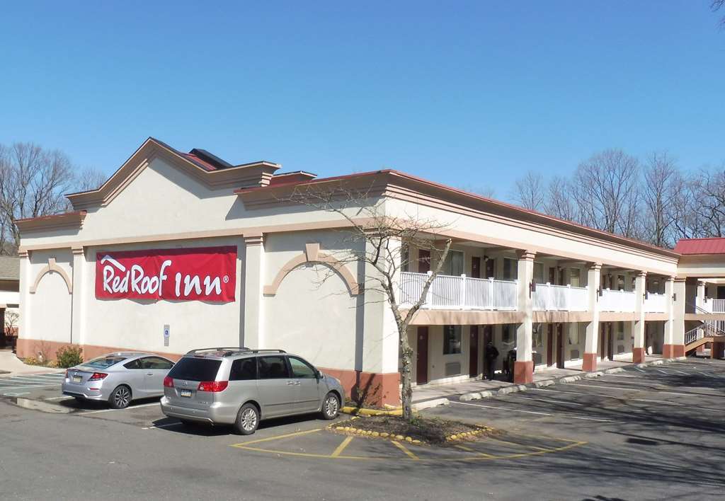 Hometowne Studios By Red Roof Bordentown - Mcguire Afb Exterior photo